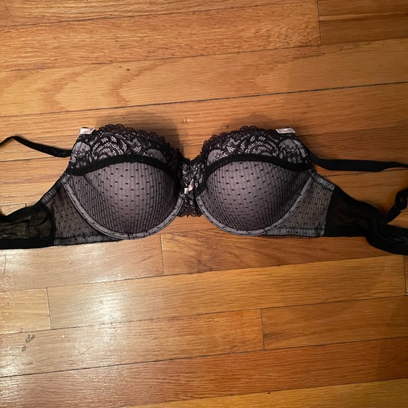 NWOT Lace Bra 36D - Picture 2 of 2